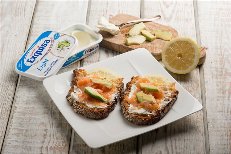 Bruschette con Exquisa Fresco Cremoso Light