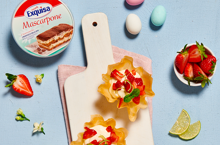 Cestini di pasta fillo con crema di mascarpone al lime e fragole