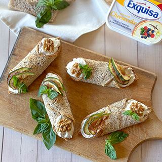 Cannoli salati con fichi e noci