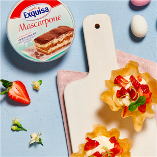 Cestini di pasta fillo con crema di mascarpone al lime e fragole