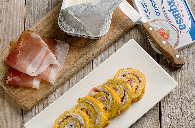 Rotolo di frittata con zucca e curcuma